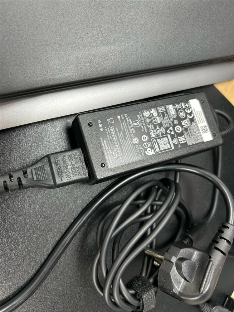 델 인스피론 14 5440 노트북 (i5-13세대 / 512GB SSD / 카본 블랙) 이미지