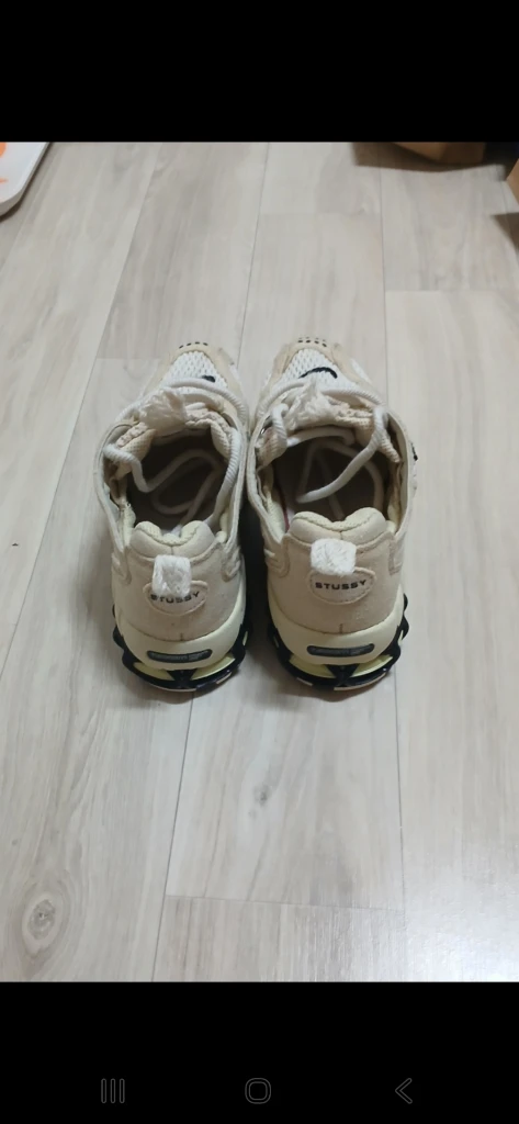 여성신발 나이키 에어 스투시 운동화 남녀공용 이미지
