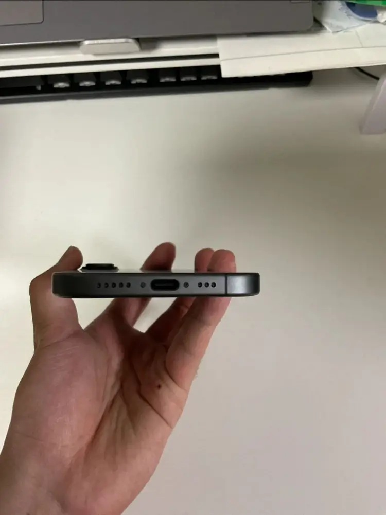 아이폰 17 256GB 블랙 이미지