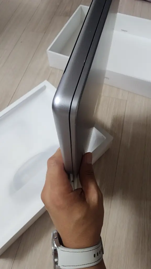 맥북프로 16인치 M2 MAX 96GB 1TB 이미지