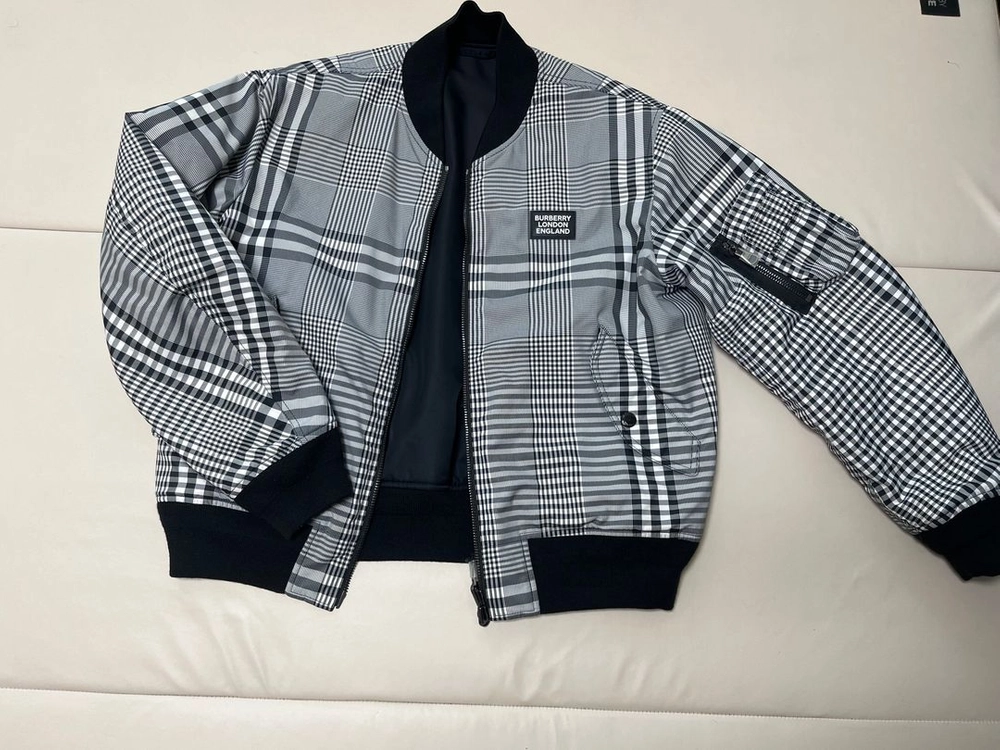 버버리 BURBERRY 스몰로고 블랙 리버시블 봄버 자켓 100사이즈 이미지