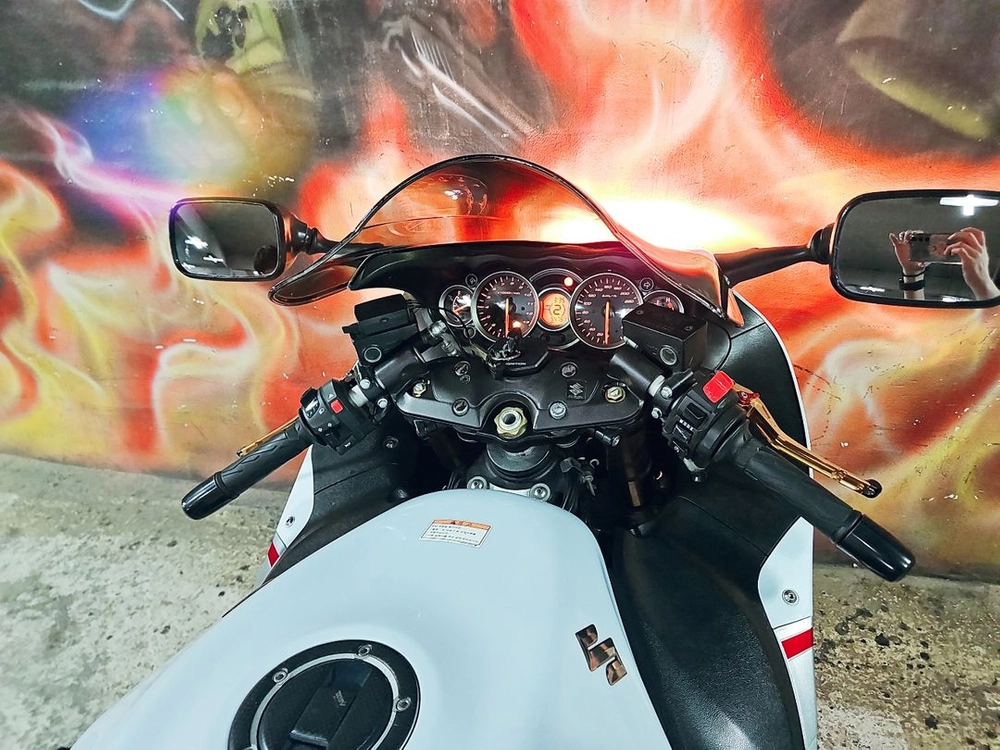 하야부사GSX1300/15년식/54751KM/GSX1300/바이크/메뉴얼 이미지