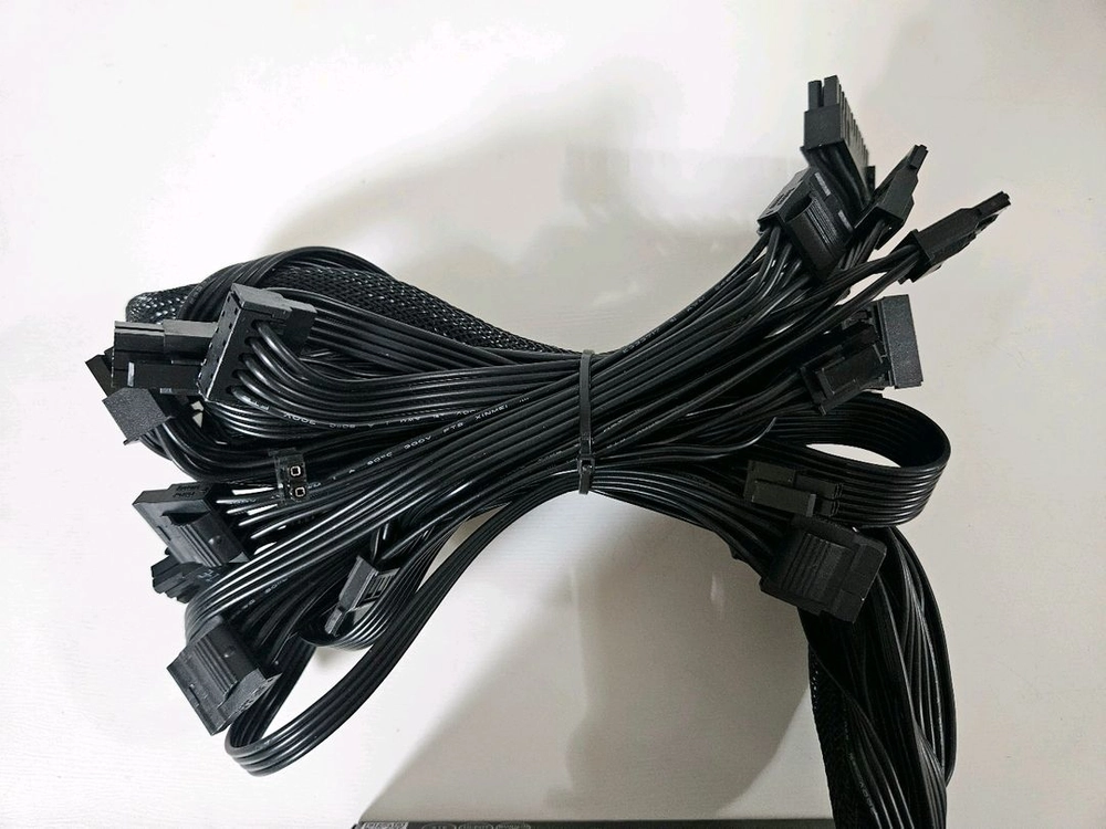 마이크로닉스 Classic II 풀체인지 700W 80PLUS브론즈 230V EU 이미지
