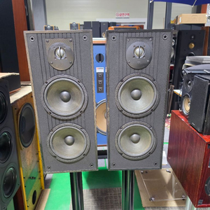 JBL TLX 140 빈티지 북쉘프 스피커 이미지