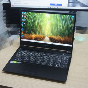기가바이트 인텔 i5-10200H GTX1650Ti 게이밍노트북 팝니다. 수원 이미지