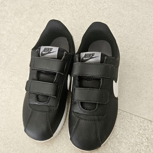 나이키 키즈 운동화 210 이미지