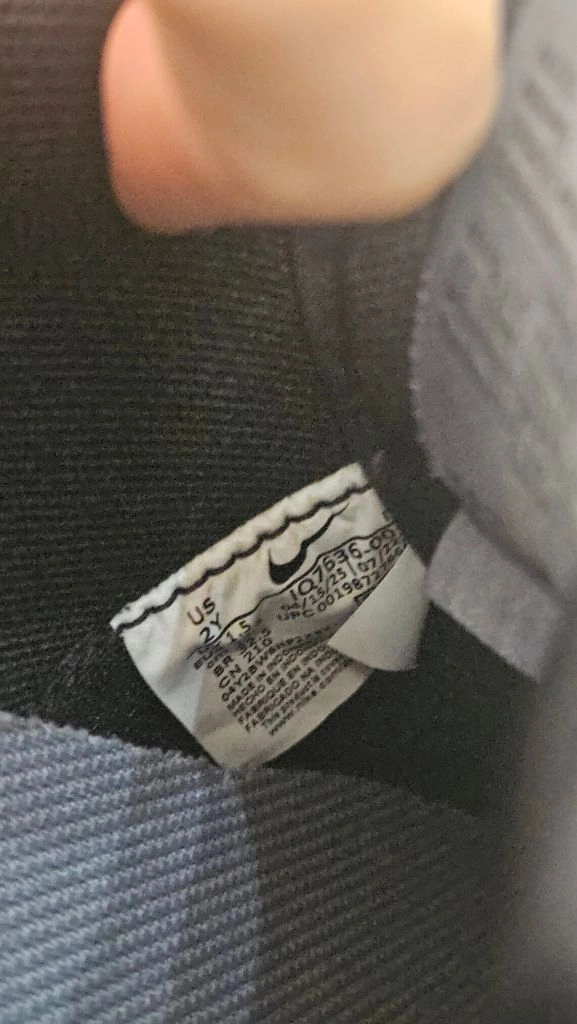 나이키 키즈 운동화 210 이미지
