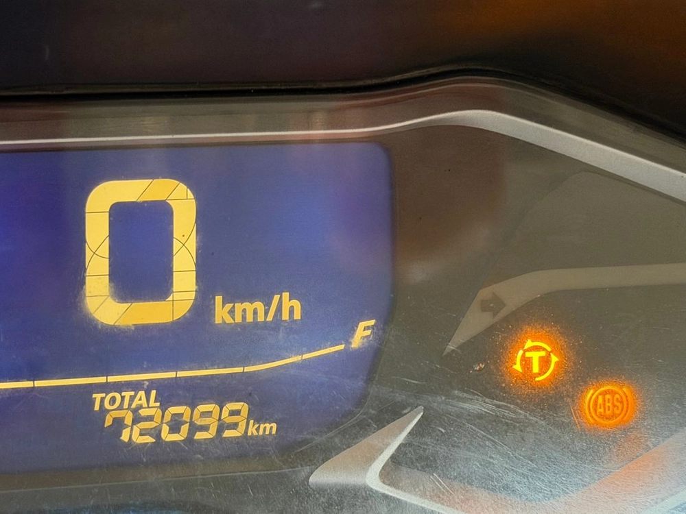 혼다 PCX125 ABS 160보업차량 21년식 저렴하게 판매합니다. 이미지