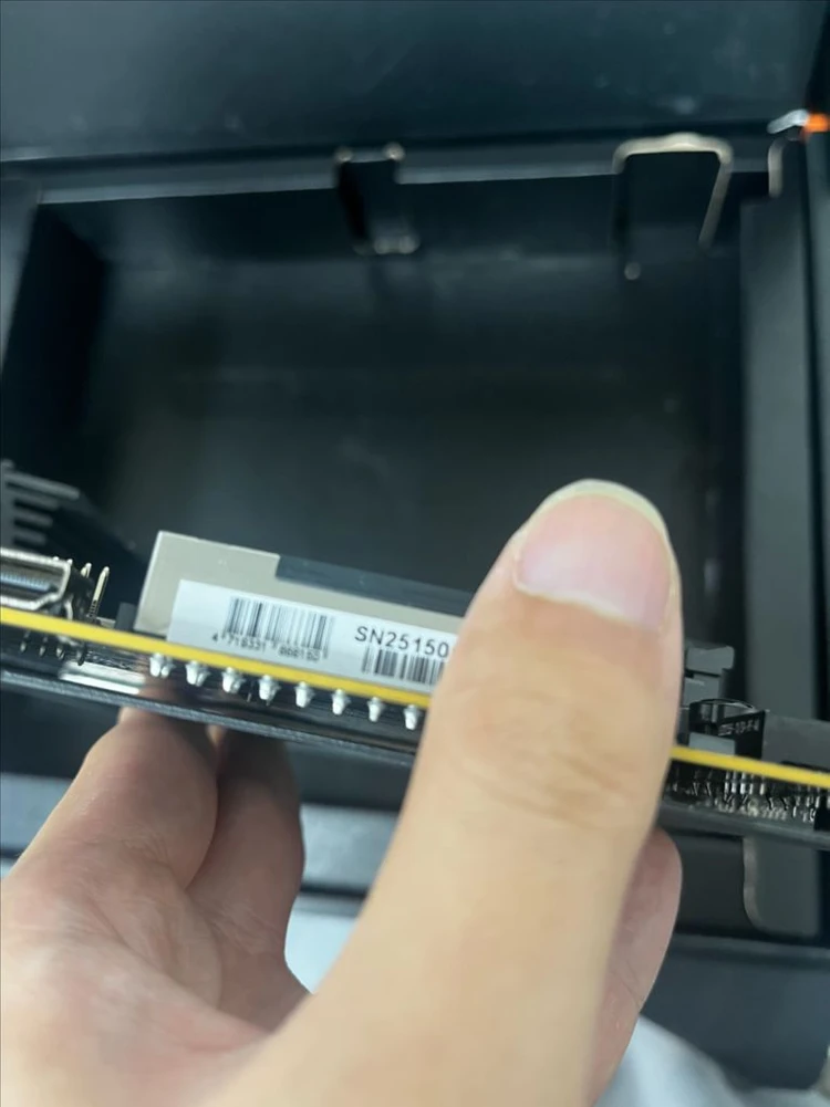 기가바이트 X870E 어로스 익스트림 Ai TOP 메인보드 이미지