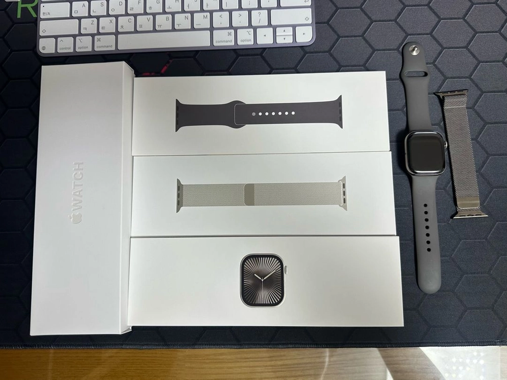 애플케어) 애플워치 10 42mm 네츄럴티타늄 - 안심되는 중고거래