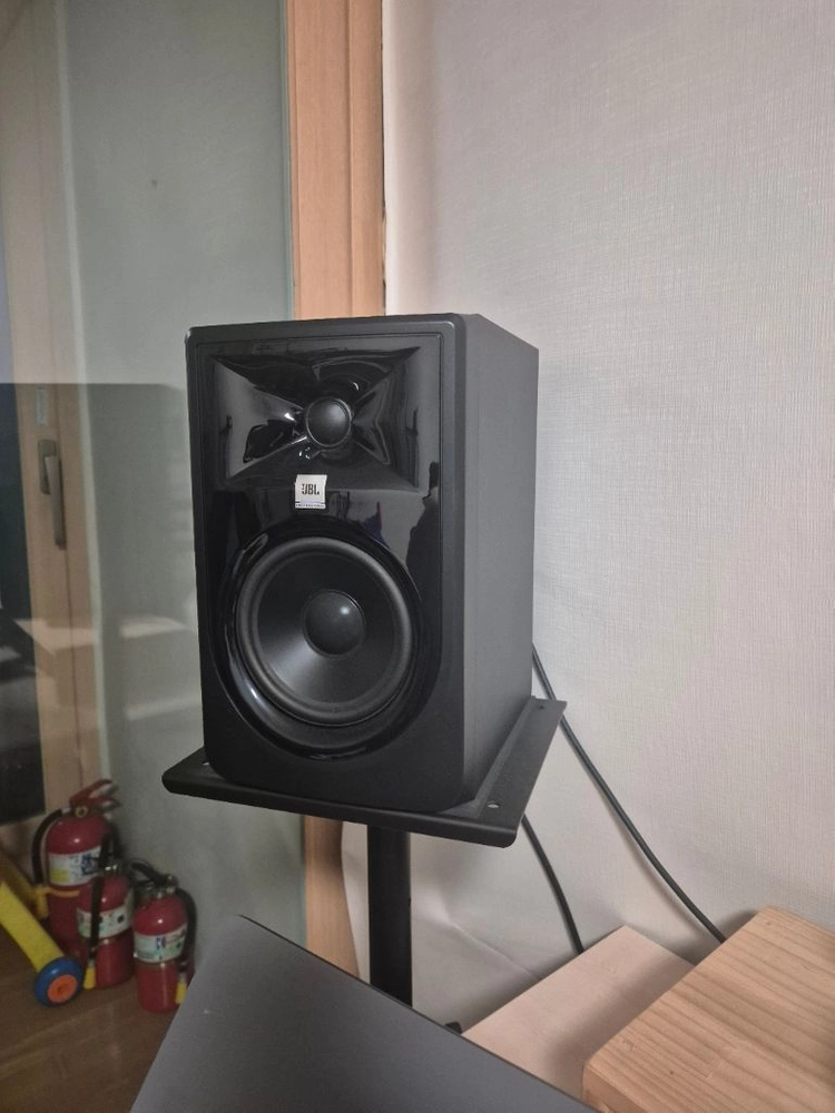 JBL 305P MK2 스피커 1조 이미지