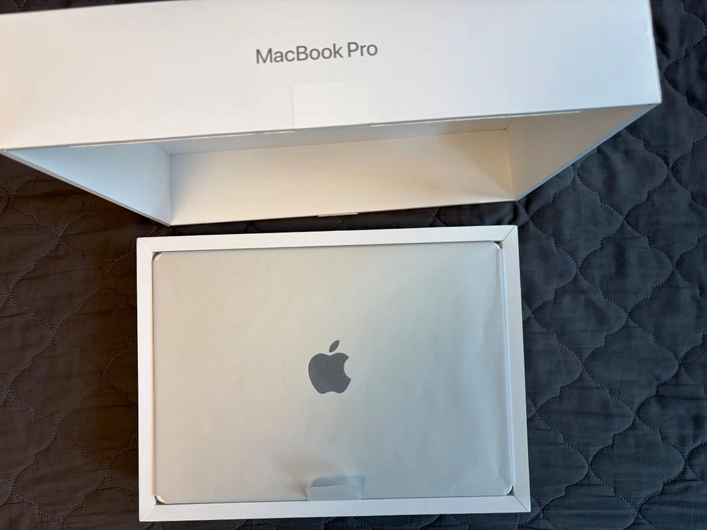 맥북 프로 14 M4 Pro(14/20코어 풀칩) (24GB / 1TB) - MacBook Pro M4 Pro 14 이미지