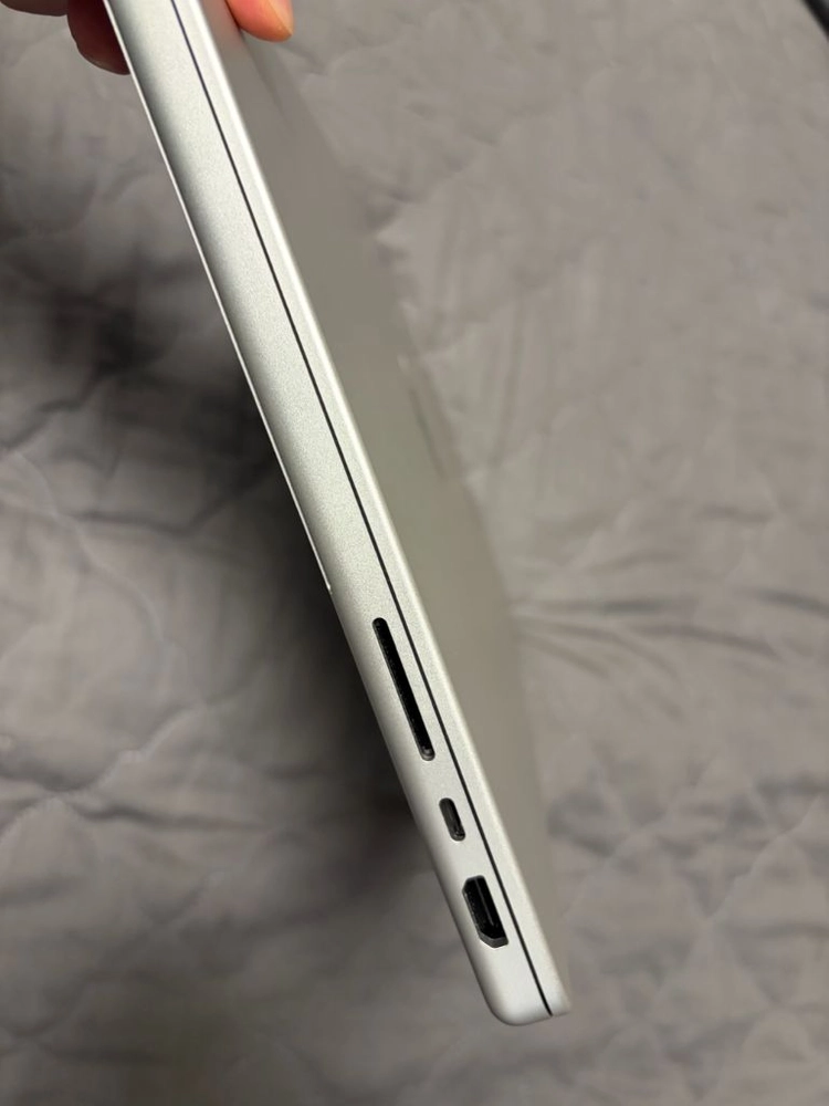 맥북 프로 14 M4 Pro(14/20코어 풀칩) (24GB / 1TB) - MacBook Pro M4 Pro 14 이미지