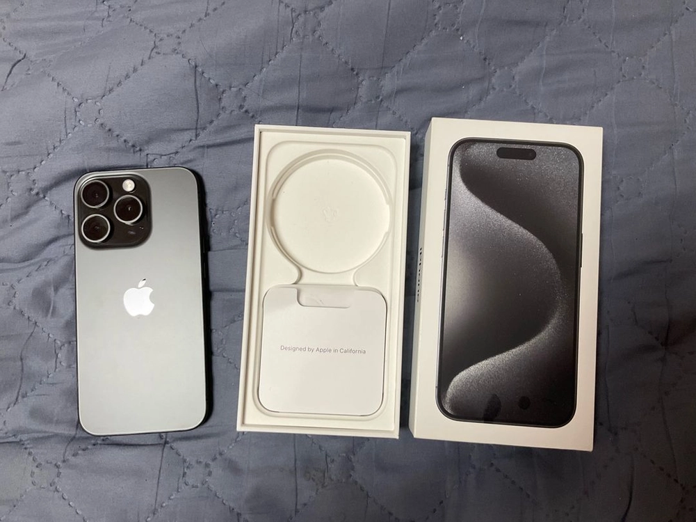 아이폰15프로256GB 블랙티타늄 리퍼 이미지