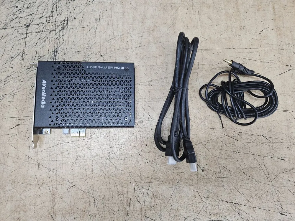 AVerMedia HD2 캡쳐 카드 팝니다 이미지