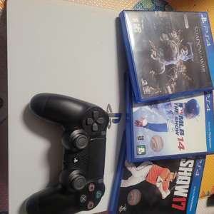 ps4 pro 플스4 프로 랑 보너스 게임3개 일괄 팔아여. 이미지