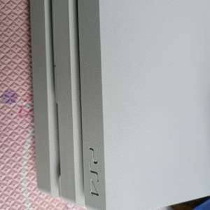 1인 ps4 pro 기본셋 그리고 게임들은 알아서 사가세요 적어놨음 이미지
