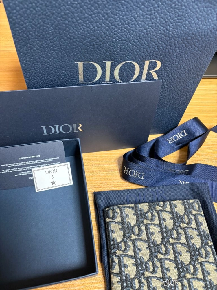 디올 오블리크 자카드 반지갑 이미지