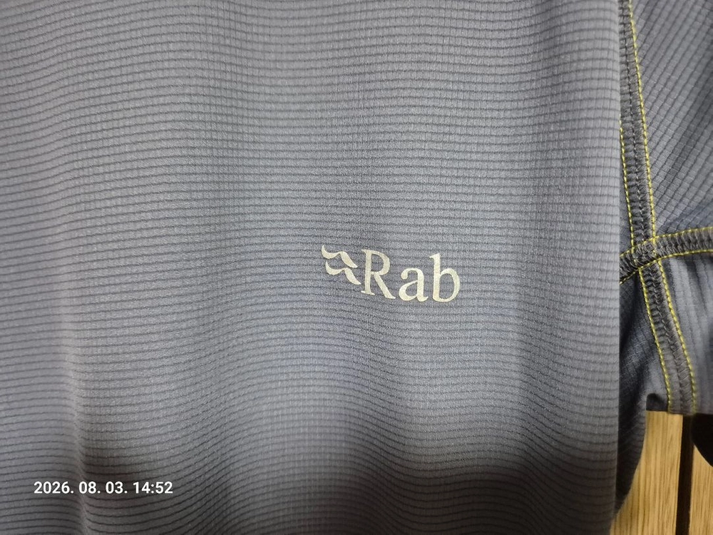 랩 Rab 반팔티 남성용 s사이즈 판매합니다. 이미지