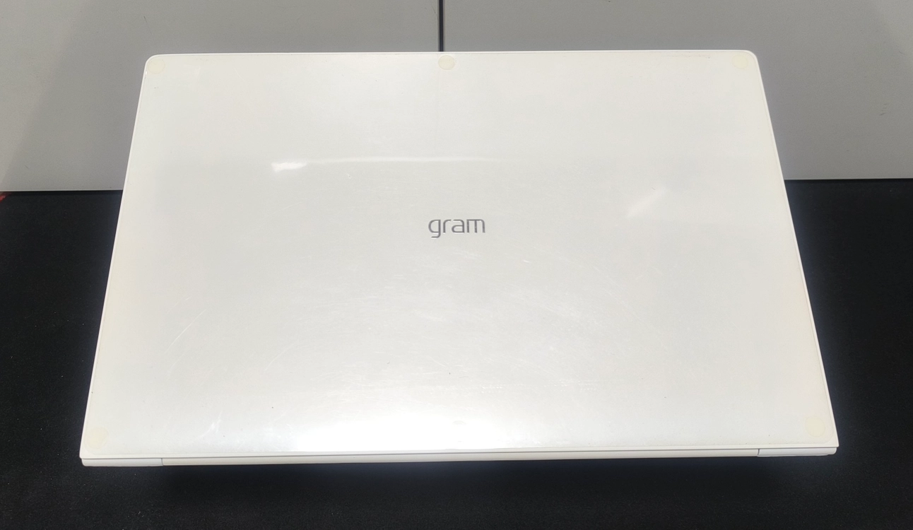 LG 그램 15인치 노트북 i7 10세대 16램 512SSD 이미지