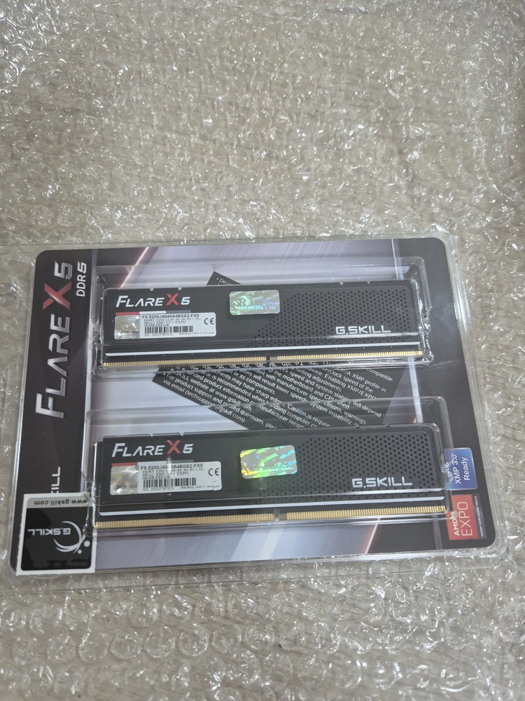 G.SKILL DDR5-5200 RIPJAWS S5 J 화이트 패키지 48*2 96g 정품미개봉 판매합니다 이미지