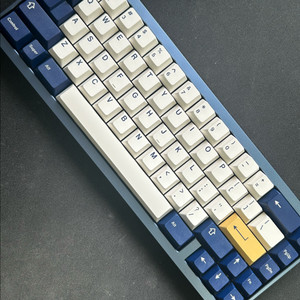 kbdfans tofu65 3.0 두부65 커스텀키보드 베어본 이미지