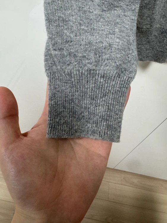 꼼데가르송 플레이 블랙 와펜 울 가디건 그레이 L 이미지