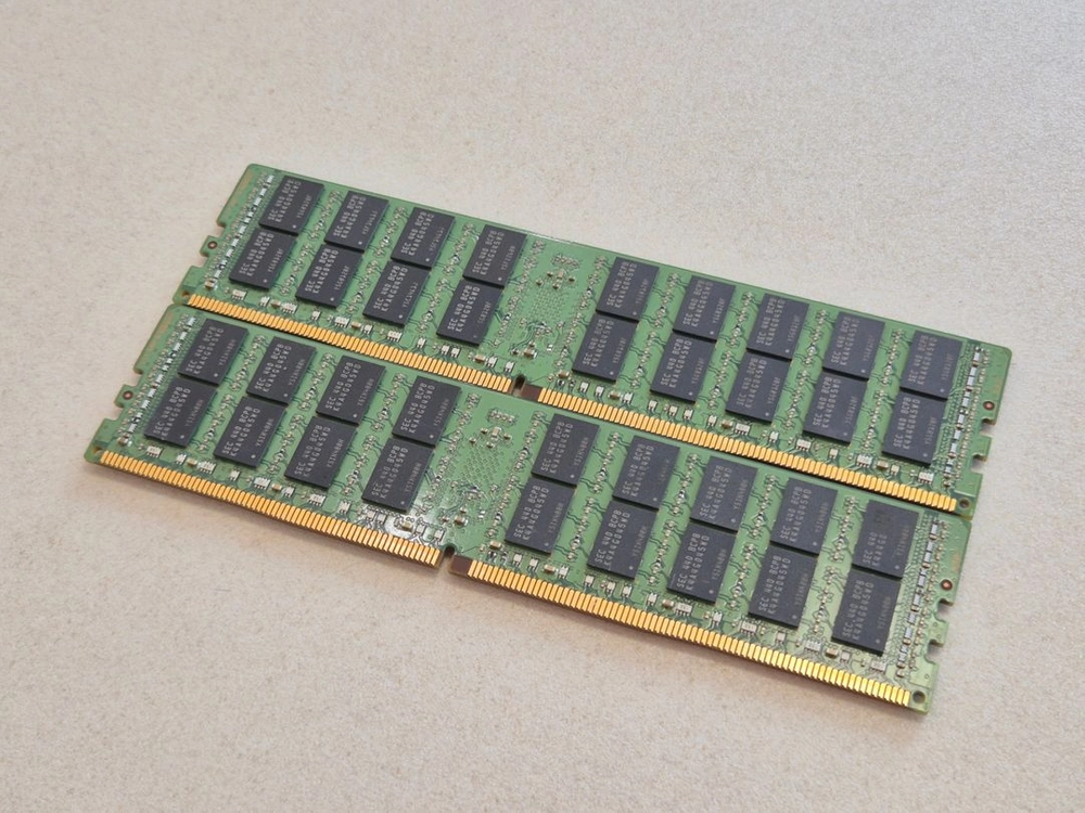 서버용 ECC메모리 삼성 DDR4 16GB 2133P 2장 이미지