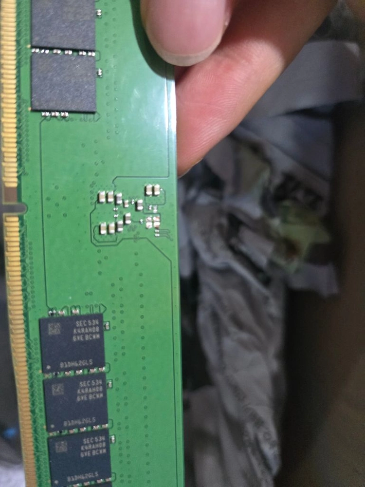 삼성 DDR5 32GB 5600 고장 이미지