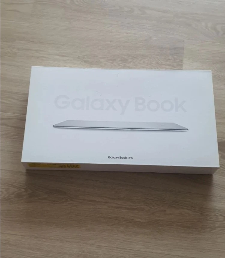 1kg 새제품 갤럭시북 프로 고성능 i7 - 안심되는 중고거래