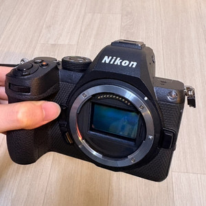 니콘 z5ii 카메라 바디 이미지