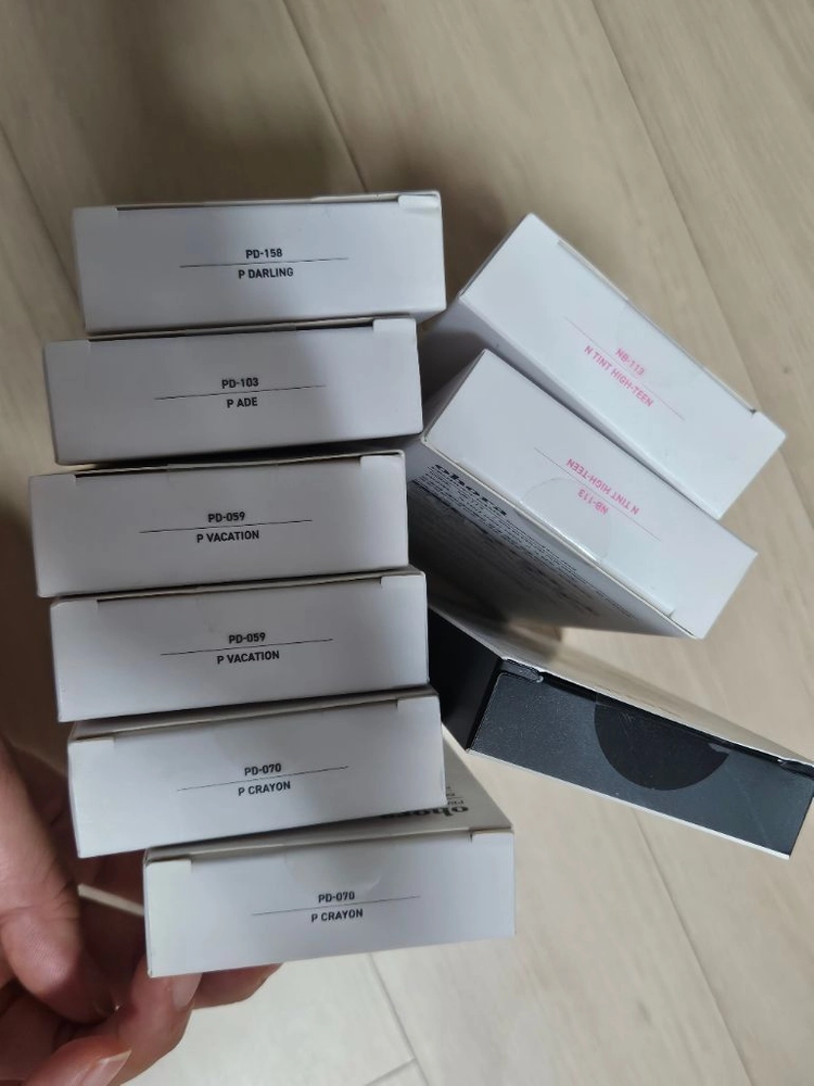 오호라 데싱디바 페디 네일 이미지