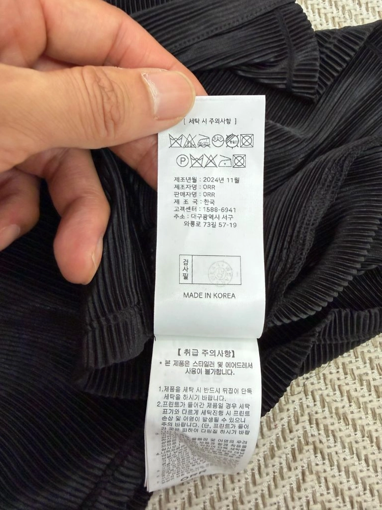 정품) ORR 오르 25ss 여성 핀턱 셔츠 블랙 XS 이미지