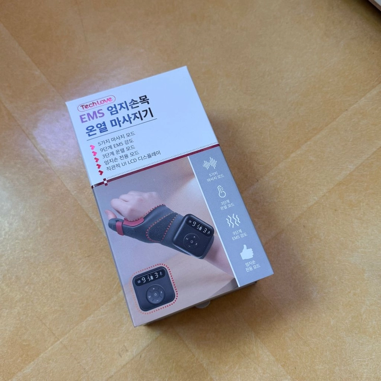 TechLove 엄지 손목 마사지기 (TENS+EMS) 온열 찜질기 미개봉 새상품 이미지