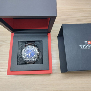 티쏘 씨스타1000 크로노그래프 블루 메탈 시계 이미지