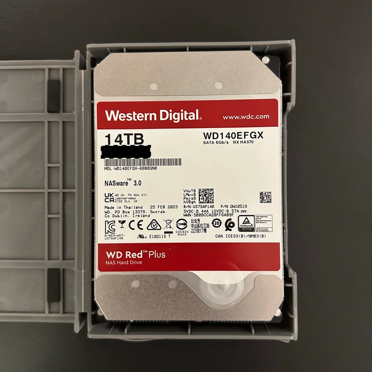 WD RED Plus 14TB 148시간 사용 - 안심되는 중고거래