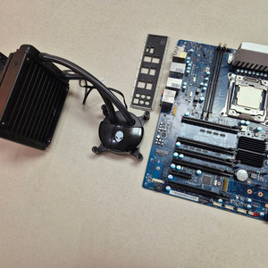 인텔 i7-7820x CPU + X299 메인보드 + 수냉쿨러 세트 이미지