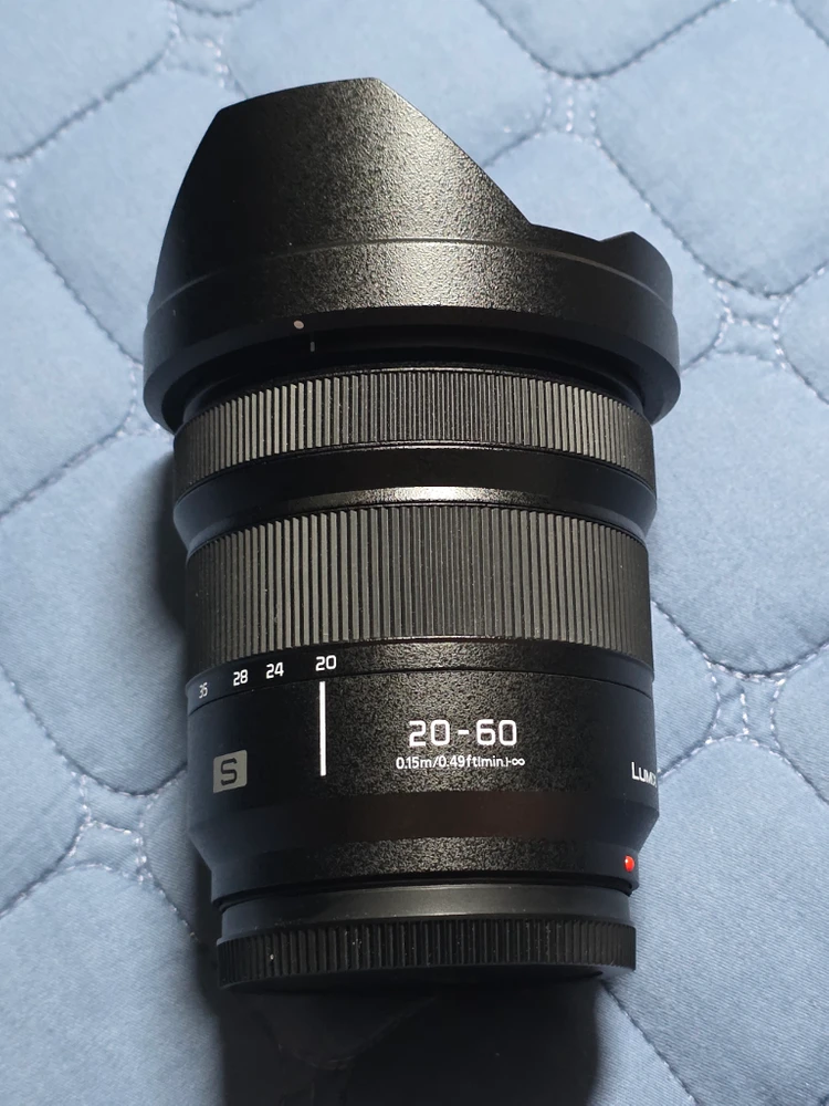 파나소닉 루믹스 S 20-60mm F3.5-5.6 렌즈 팝니다 - 안심되는 중고거래