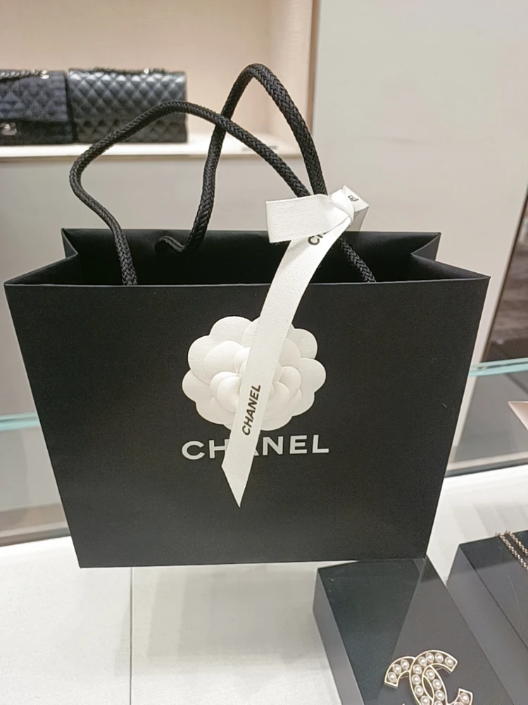 샤넬 클래식 카드 슬롯 블랙 캐비어 금장 이미지