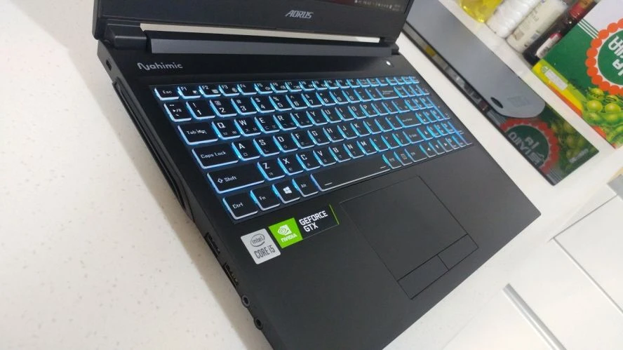 기가바이트 어로스 5 i7 게이밍 노트북/GTX1660Ti 이미지