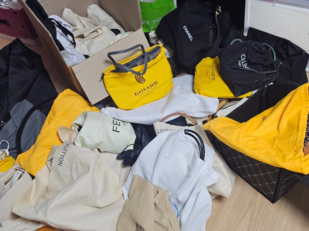 (미사용 새제품) 샤넬, 셀린느, 프라다, 고야드, 펜디, 디올, 구찌 가방 내놔요 이미지