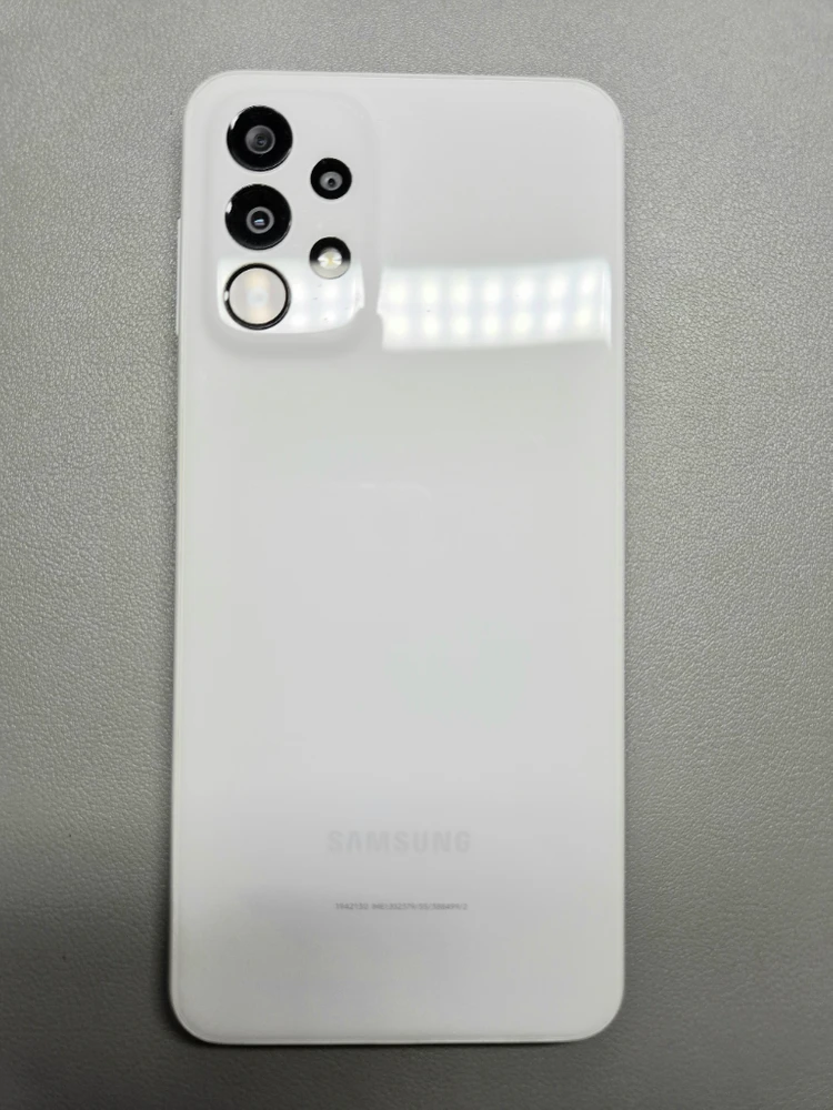 갤럭시 A23 화이트 128GB 이미지