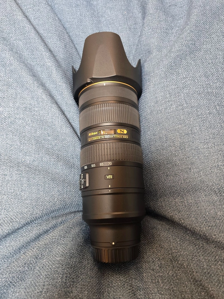 AF-S 70-200mm F2.8 ED VR2 망원렌즈 이미지