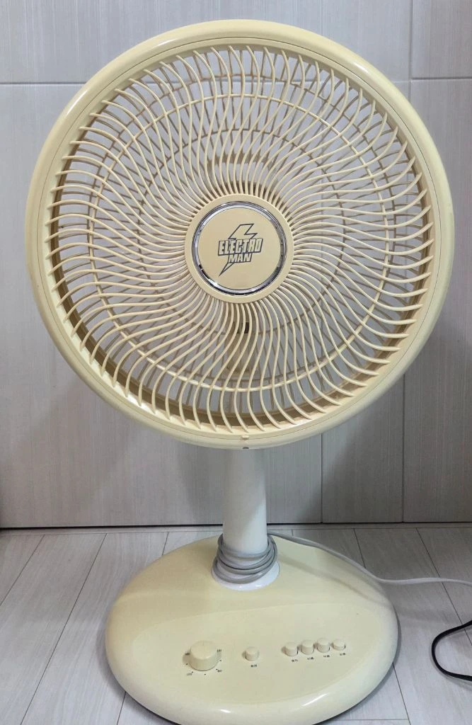 일렉트로맨 선풍기 강풍 이미지