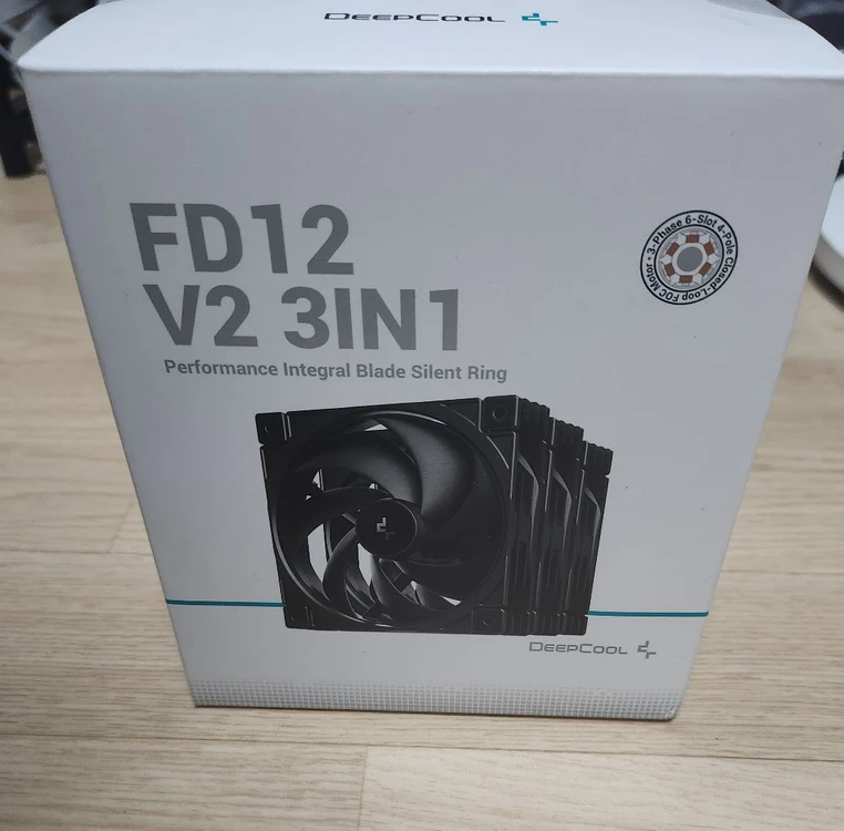 DEEPCOOL FD12 V2 3in1 쿨링팬 케이스팬 컴퓨터 팬 미개봉새제품 이미지