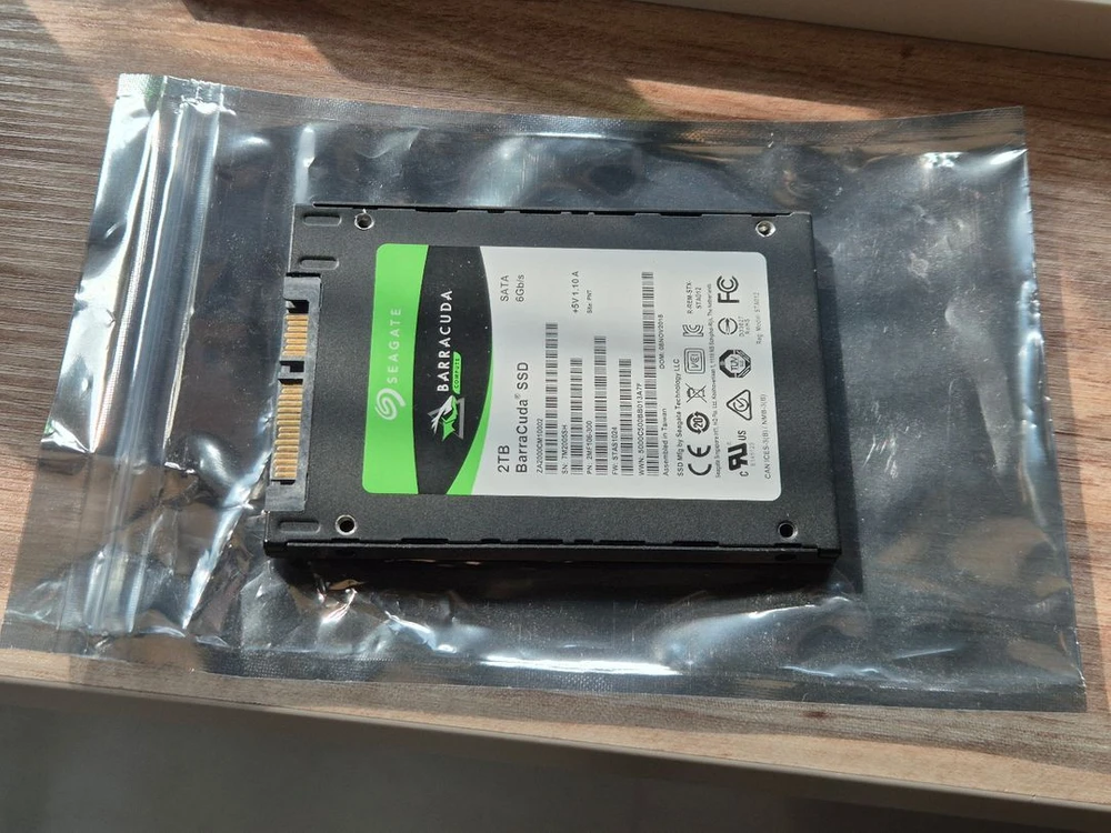 시게이트 바라쿠다 ssd 2tb 이미지