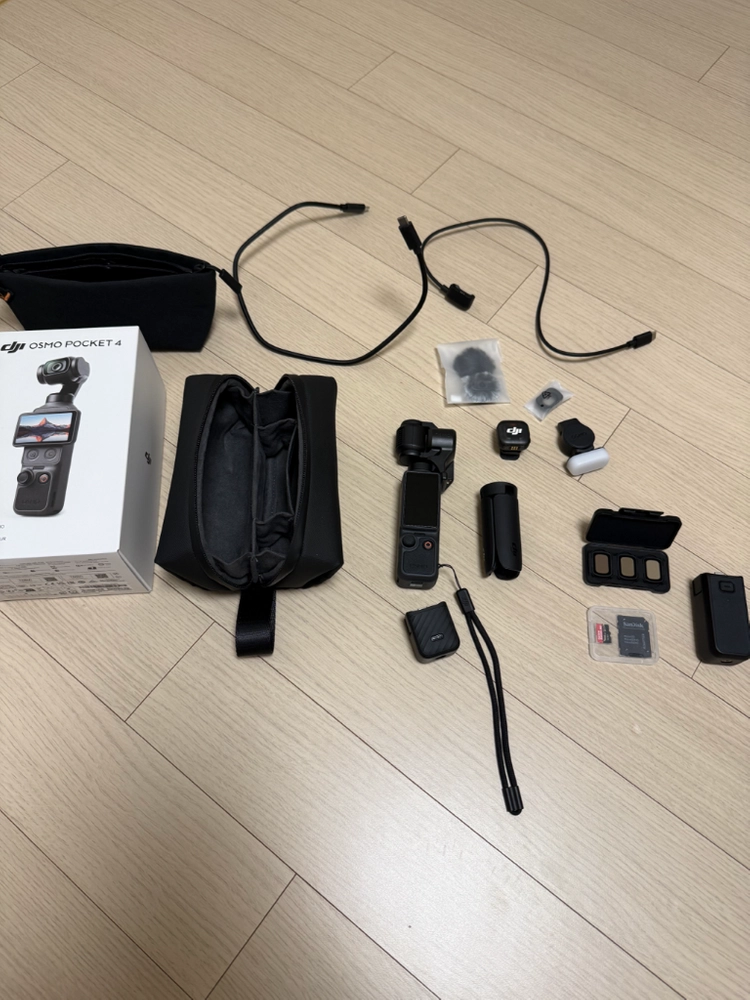 DJI Osmo Pocket 4 크리에이터 콤보 액션캠 및 sd카드, 배터리 핸들, ND필터 이미지