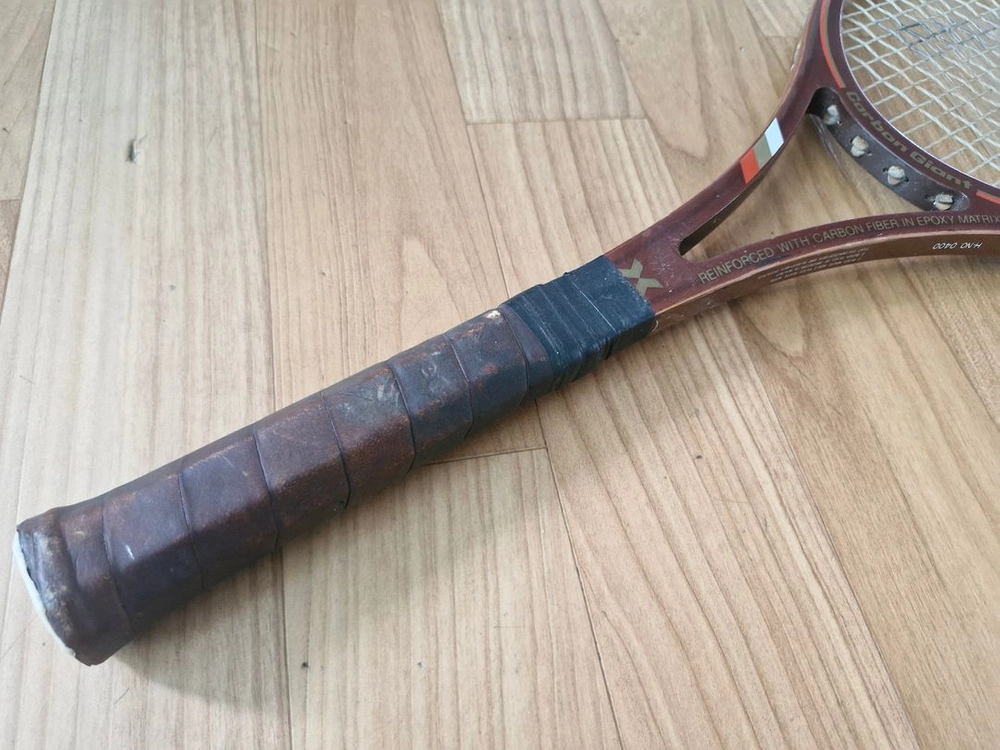 한일 Carbon Gaint 테니스 라켓 이미지