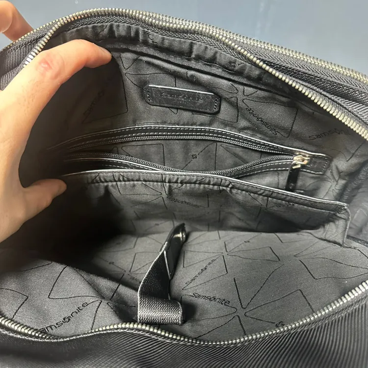 쌤소나이트 블랙 백팩 가방 메이커광 이미지