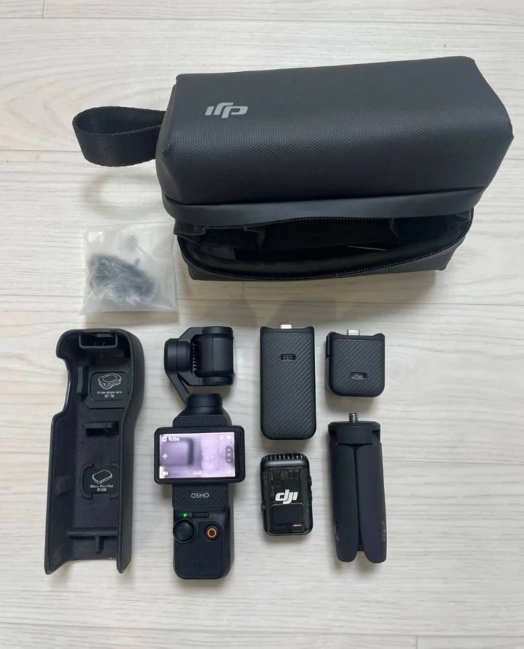 DJI 오즈모 포켓3 크리에이터 콤보 - 안심되는 중고거래
